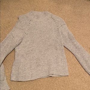 Gap sweater